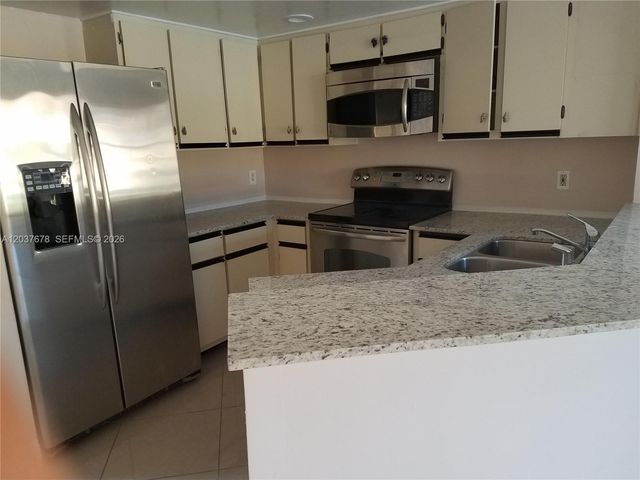 5200 NW 31st Avenue 150, Fort Lauderdale, FL 33309