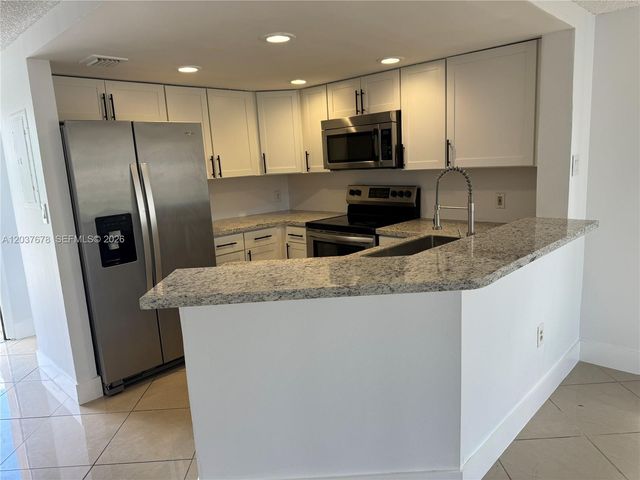 5200 NW 31st Avenue 150, Fort Lauderdale, FL 33309