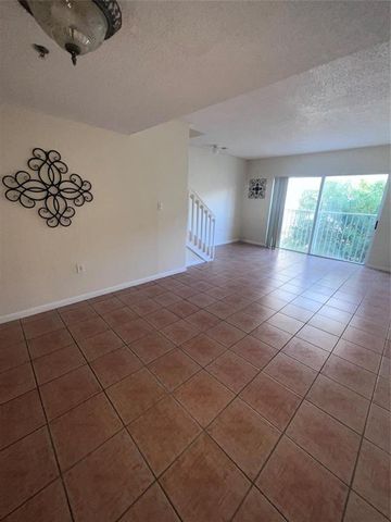 167 RIVIERA Circle, Weston, FL 33326