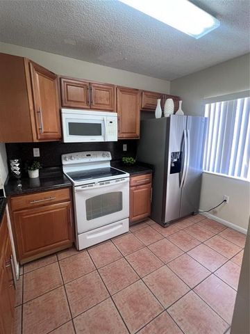 167 RIVIERA Circle, Weston, FL 33326