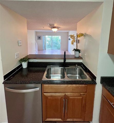 167 RIVIERA Circle, Weston, FL 33326