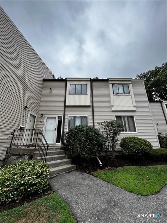 715 Frenchtown Road 40, Bridgeport, CT 06606