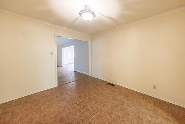 7002 Miami Avenue, Lubbock, TX 79413