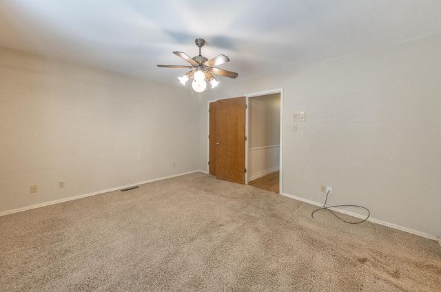 7002 Miami Avenue, Lubbock, TX 79413
