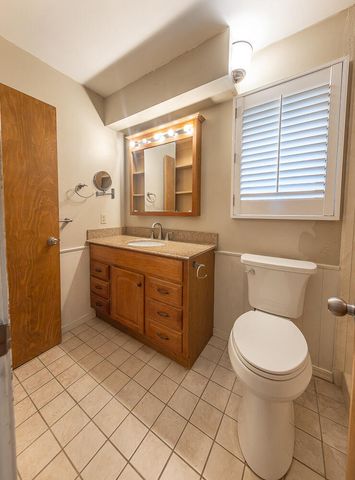 7002 Miami Avenue, Lubbock, TX 79413