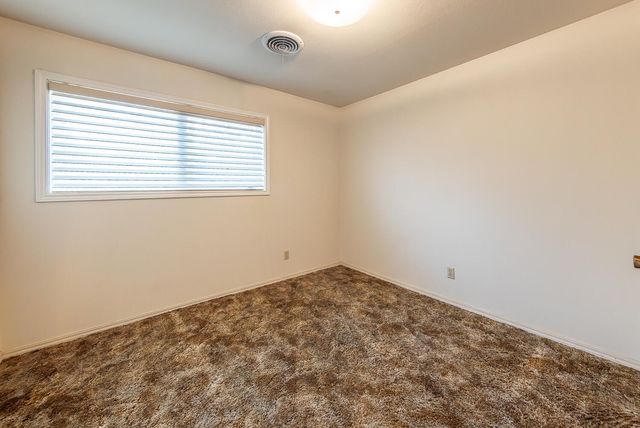 7002 Miami Avenue, Lubbock, TX 79413