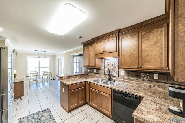 109 Shallowhill Road, Huntsville, AL 35811