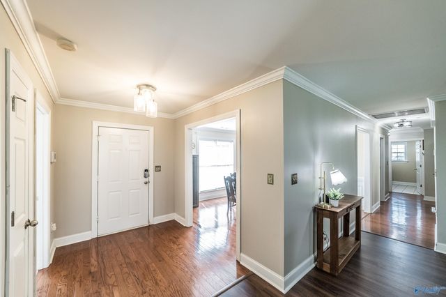 109 Shallowhill Road, Huntsville, AL 35811