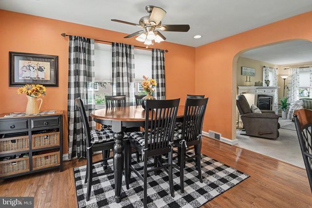 107 CAMERON DR, Wallingford, PA 19086
