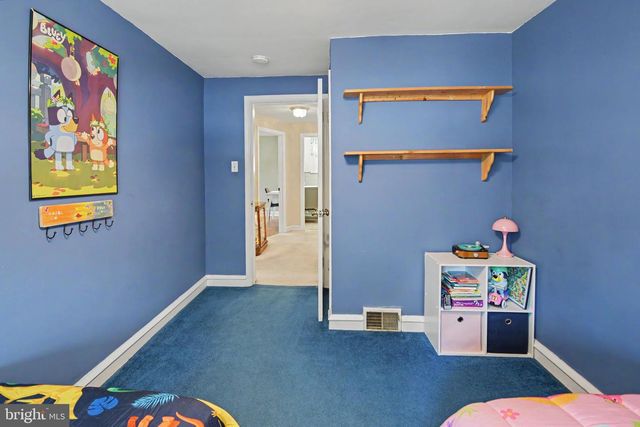 107 CAMERON DR, Wallingford, PA 19086