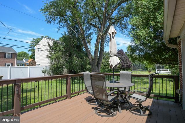 107 CAMERON DR, Wallingford, PA 19086