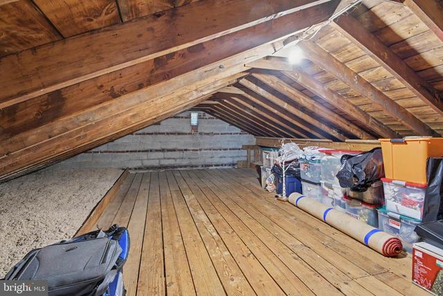 107 CAMERON DR, Wallingford, PA 19086