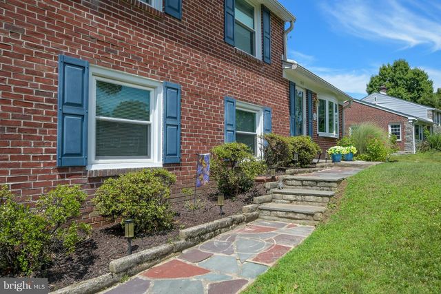 107 CAMERON DR, Wallingford, PA 19086