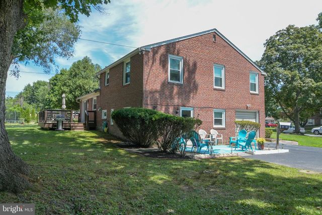 107 CAMERON DR, Wallingford, PA 19086
