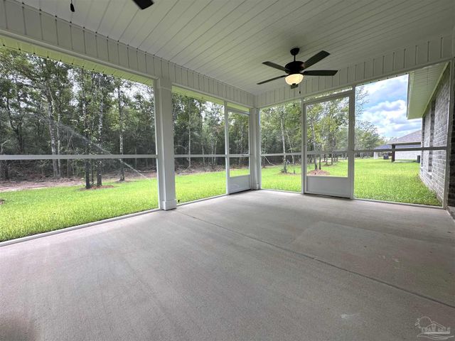 5231 Barnett Rd, Pace, FL 32571