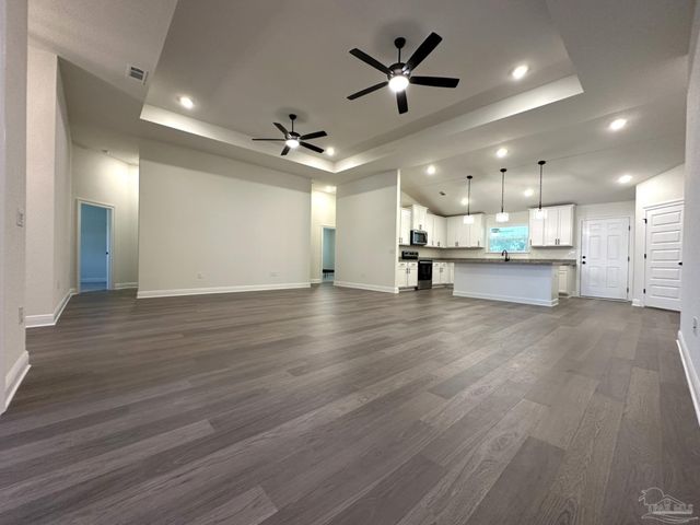 5231 Barnett Rd, Pace, FL 32571