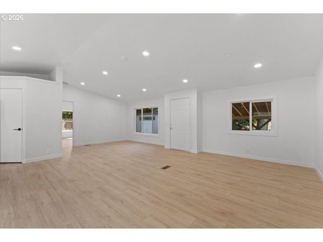 4172 Se DRAKE St, Milwaukie, OR 97222
