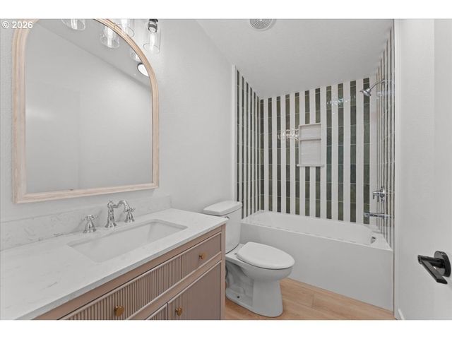 4172 Se DRAKE St, Milwaukie, OR 97222