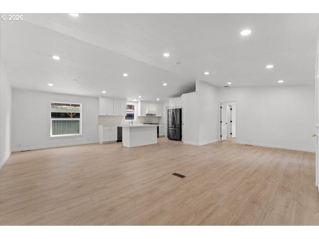 4172 Se DRAKE St, Milwaukie, OR 97222