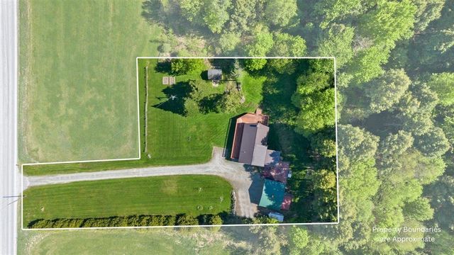 1648 W Enosburg Road, Enosburg, VT 05450