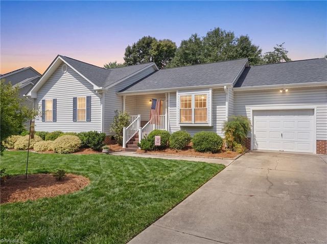 1006 Hastings Hill Road, Kernersville, NC 27284