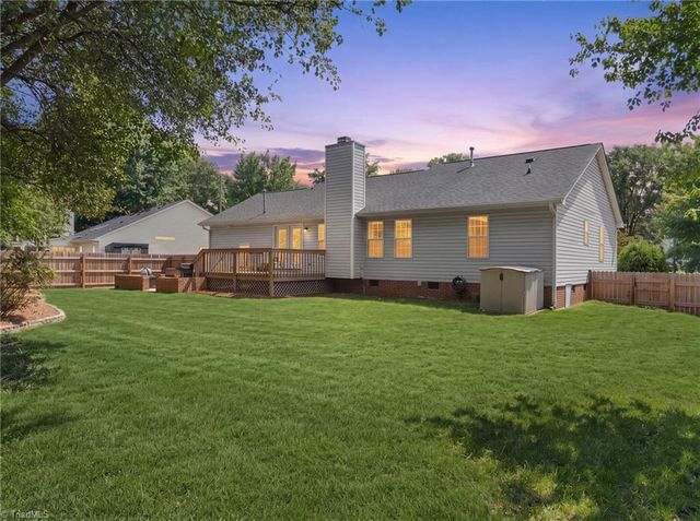 1006 Hastings Hill Road, Kernersville, NC 27284