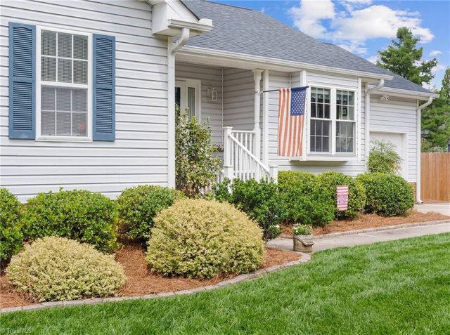 1006 Hastings Hill Road, Kernersville, NC 27284