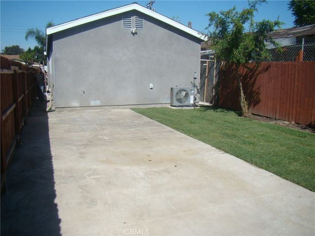 10622 Anzac, Los Angeles, CA 90002