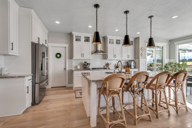 6643 W ROSARITA CT, Herriman, UT 84096