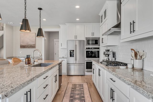 6643 W ROSARITA CT, Herriman, UT 84096