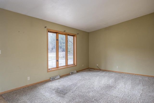 N6677 37TH AVENUE, Fremont, WI 54940