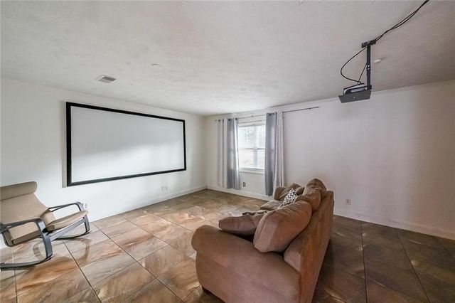 400 Winding River Drive E, Atlanta, GA 30350