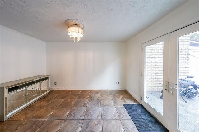 400 Winding River Drive E, Atlanta, GA 30350