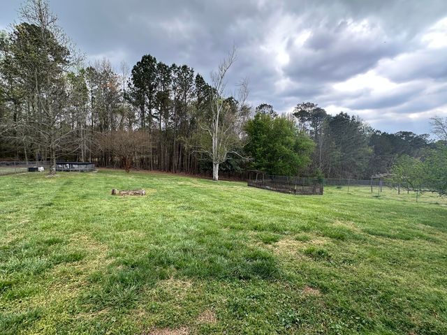 172 Pinewood Drive, Rock Spring, GA 30739