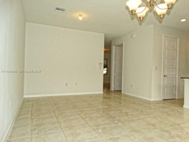 754 NE 191st Ter, Miami, FL 33179