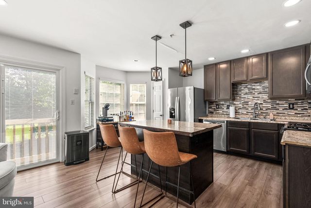 11488 LELAND PL, Waldorf, MD 20601