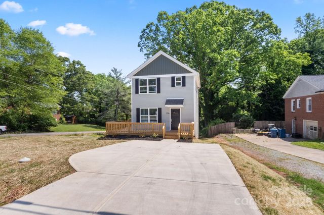 236 Elizabeth Avenue, Forest City, NC 28043