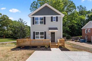 236 Elizabeth Avenue, Forest City, NC 28043