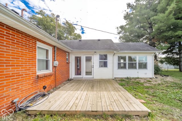 9815 S 300 W, Pendleton, IN 46064