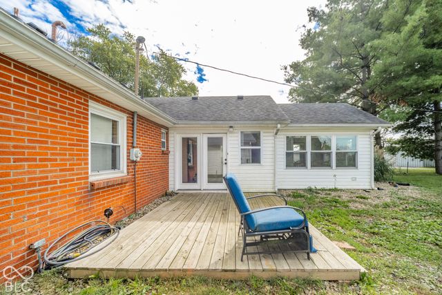 9815 S 300 W, Pendleton, IN 46064