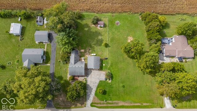 9815 S 300 W, Pendleton, IN 46064