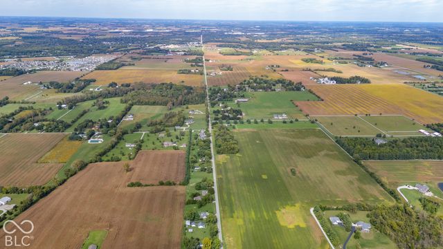 9815 S 300 W, Pendleton, IN 46064