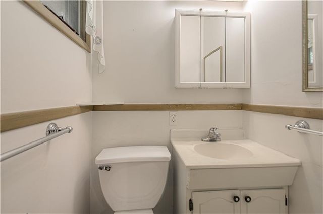 6313 N Michigan Avenue, Gladstone, MO 64118