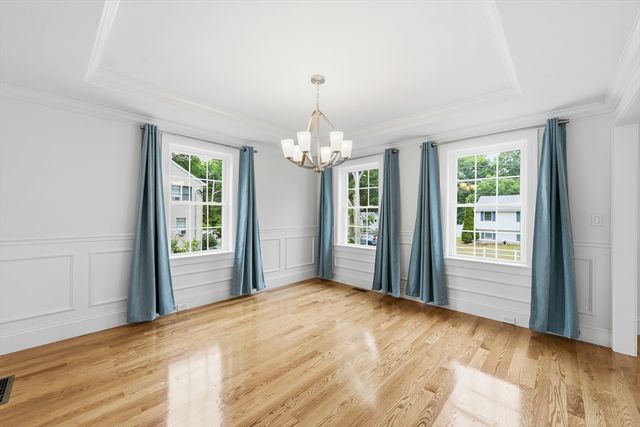 25 Fourth Ave, Billerica, MA 01821