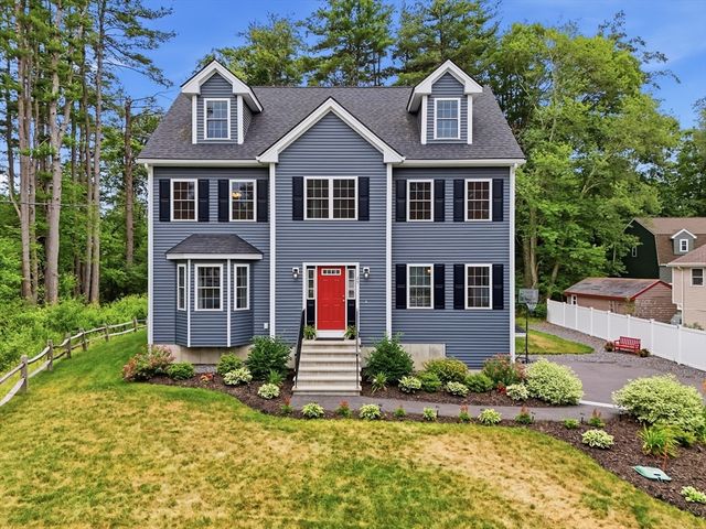 25 Fourth Ave, Billerica, MA 01821