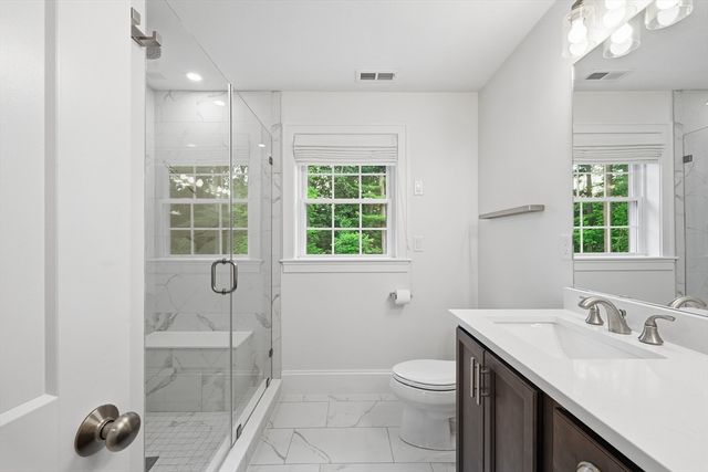 25 Fourth Ave, Billerica, MA 01821