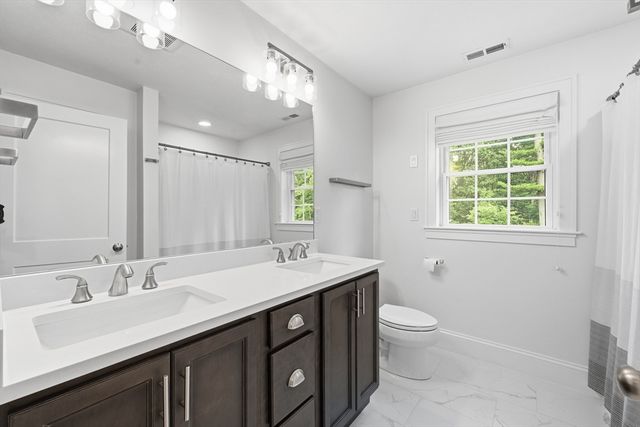 25 Fourth Ave, Billerica, MA 01821