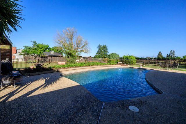 29209 Orange Ave, Escalon, CA 95320