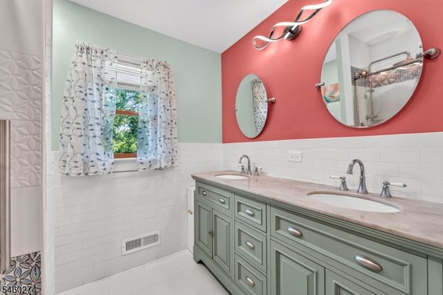466 Milcrip Rd, Bridgewater Twp., NJ 08807