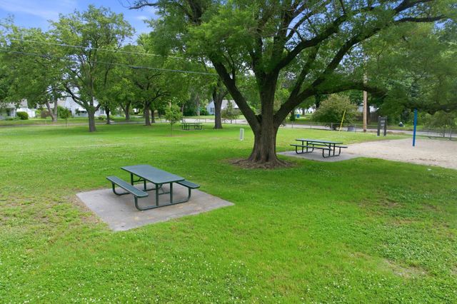 2234 E Rivera, Wichita, KS 67211